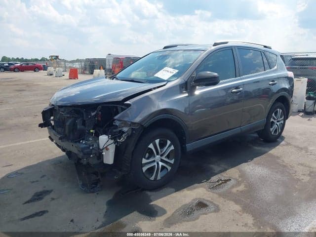2018 TOYOTA RAV4 LE 2