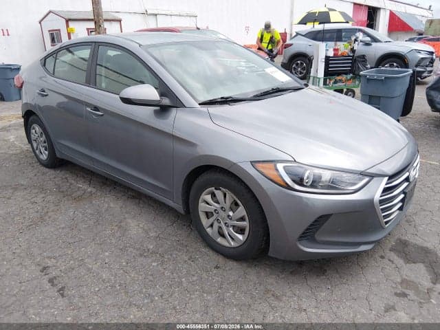2017 HYUNDAI ELANTRA SE 1