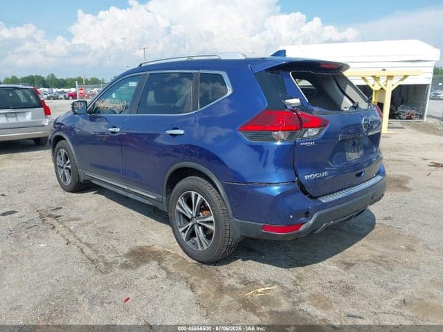2017 NISSAN ROGUE SL 3