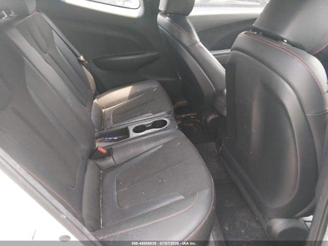 2019 HYUNDAI VELOSTER 2.0 PREMIUM 8