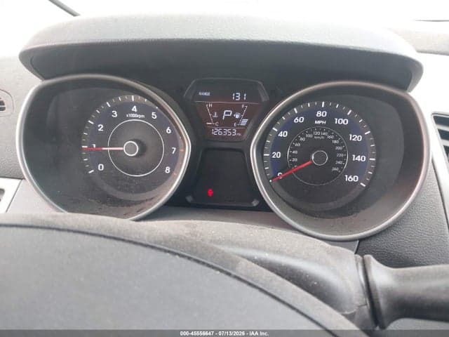 2016 HYUNDAI ELANTRA SE 7