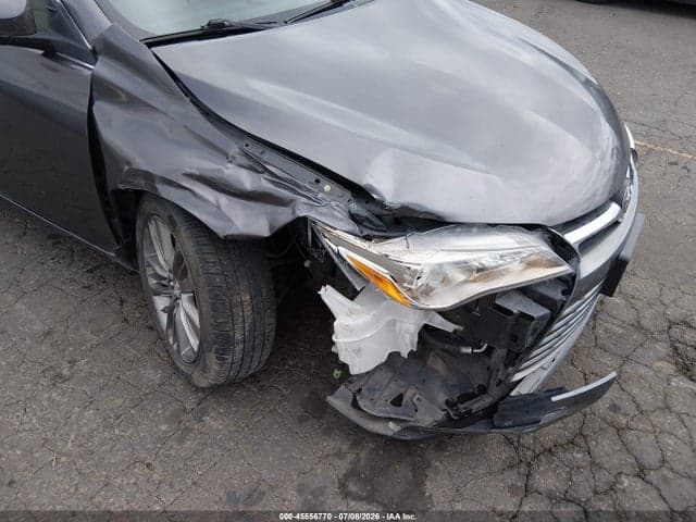 2017 TOYOTA CAMRY LE 6