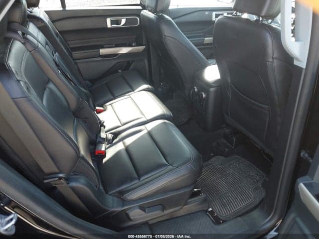 2023 FORD EXPLORER XLT 8