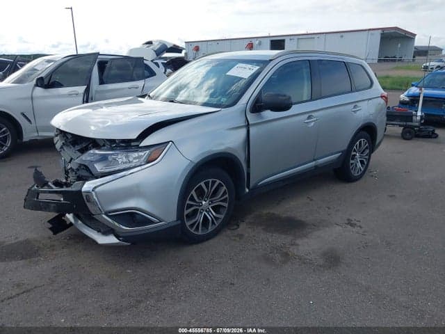 2018 MITSUBISHI OUTLANDER ES 2