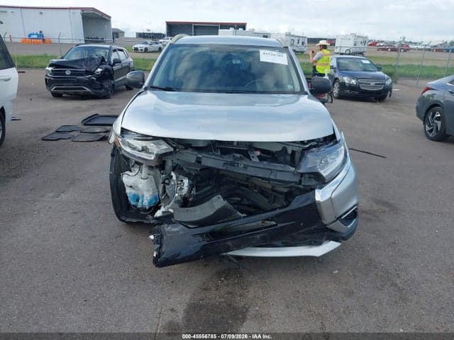2018 MITSUBISHI OUTLANDER ES 12