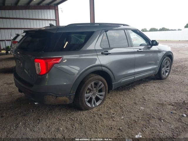 2021 FORD EXPLORER XLT 4