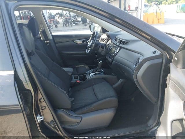 2017 NISSAN ROGUE SV 5