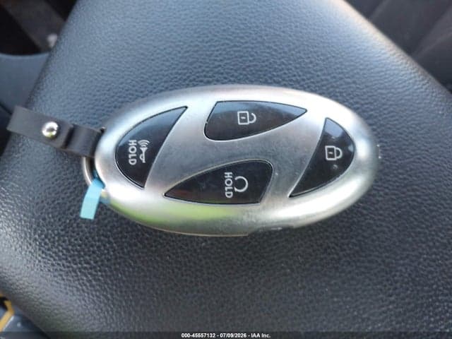 2024 HYUNDAI ELANTRA SEL 11