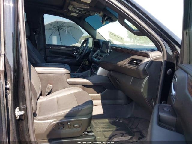 2023 CHEVROLET SUBURBAN 4WD LT 5