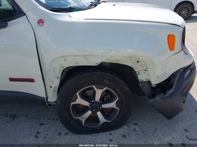2019 JEEP RENEGADE TRAILHAWK 4X4 6