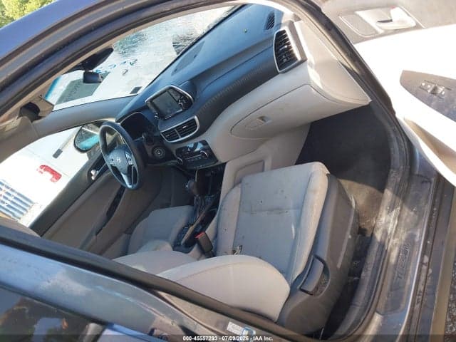 2019 HYUNDAI TUCSON SE 5