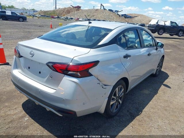 2024 NISSAN VERSA 1.6 S 4