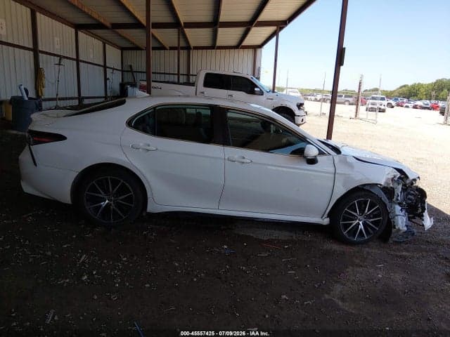 2022 TOYOTA CAMRY SE 13
