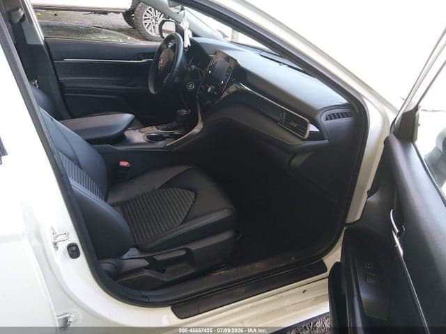 2022 TOYOTA CAMRY SE 5