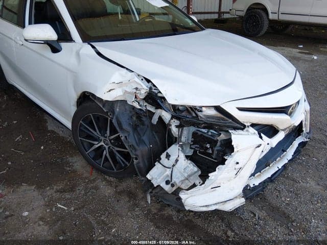 2022 TOYOTA CAMRY SE 6