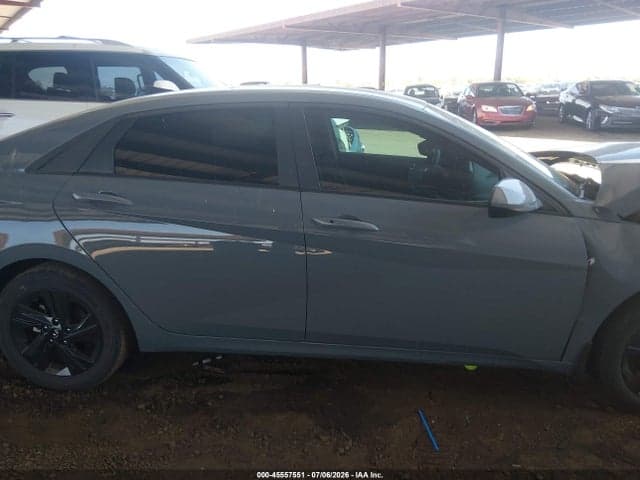 2022 HYUNDAI ELANTRA SEL 14