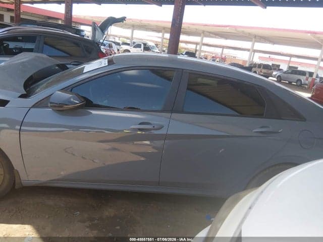 2022 HYUNDAI ELANTRA SEL 15
