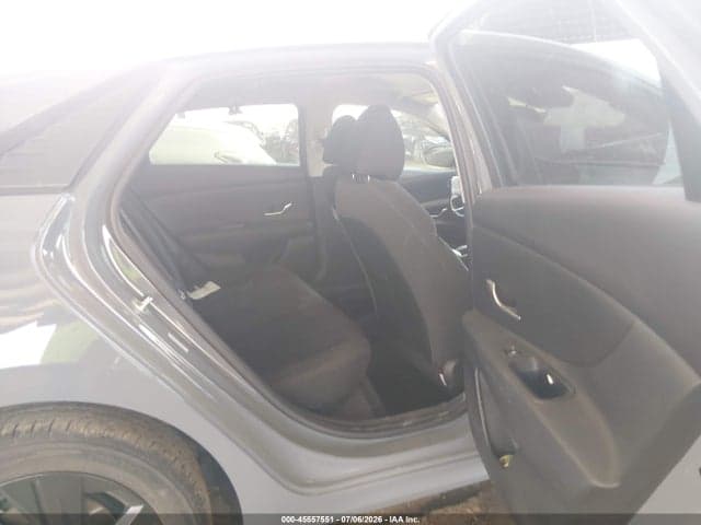 2022 HYUNDAI ELANTRA SEL 8