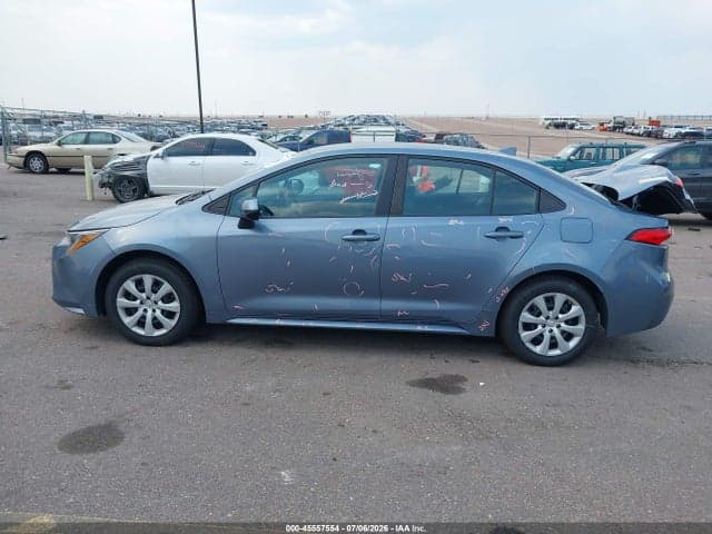 2022 TOYOTA COROLLA LE 15