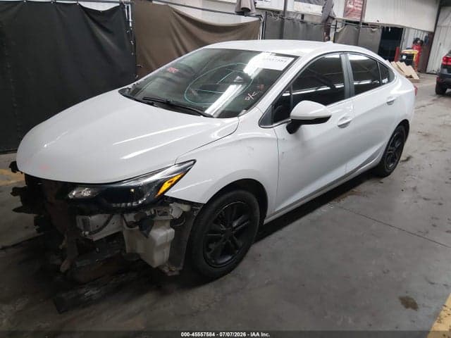 2018 CHEVROLET CRUZE LT AUTO 2