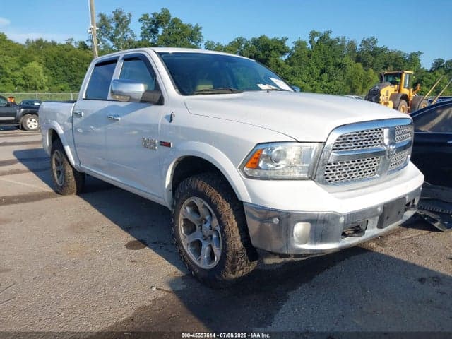 2017 RAM 1500 LARAMIE 4X4 5'7 BOX