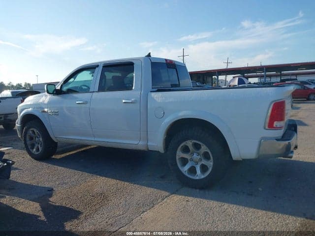 2017 RAM 1500 LARAMIE 4X4 5'7 BOX 14