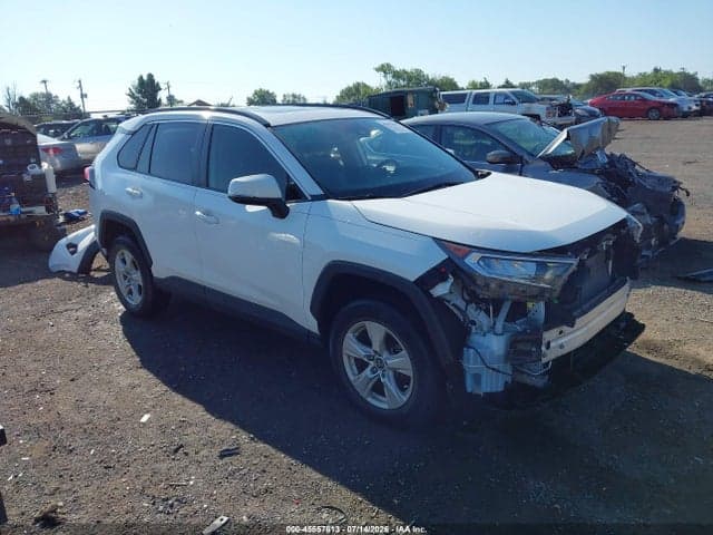 2020 TOYOTA RAV4 XLE - 1