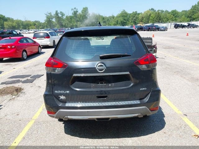 2018 NISSAN ROGUE S 16