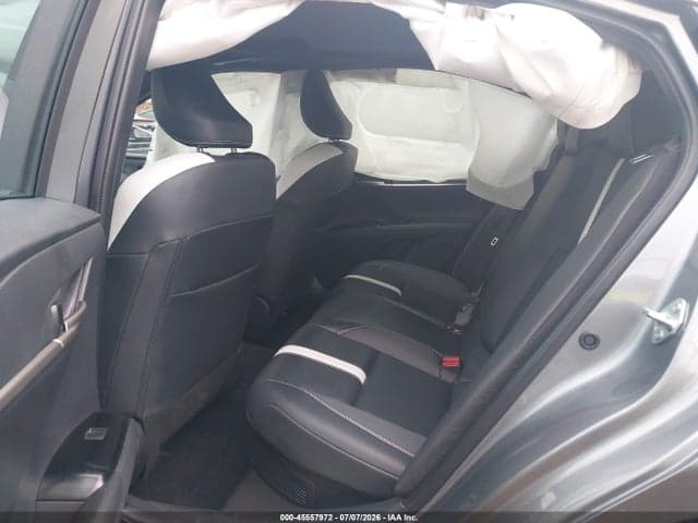 2026 TOYOTA CAMRY SE 8