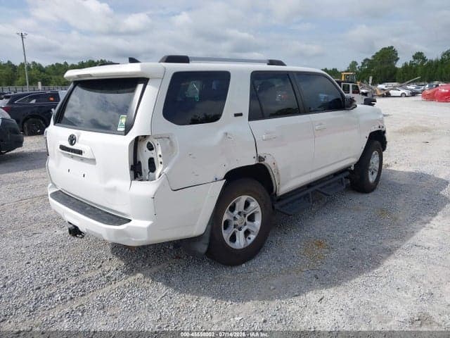 2021 TOYOTA 4RUNNER SR5 4