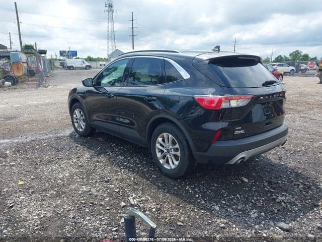 2020 FORD ESCAPE SE 3
