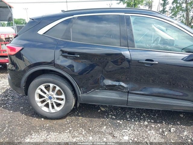 2020 FORD ESCAPE SE 6