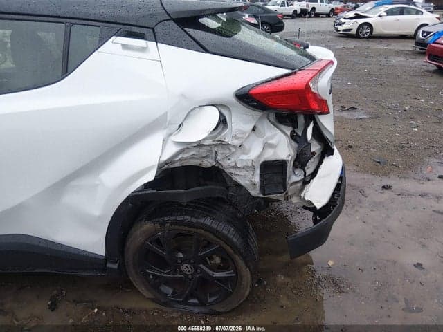 2022 TOYOTA C-HR NIGHTSHADE EDITION 6