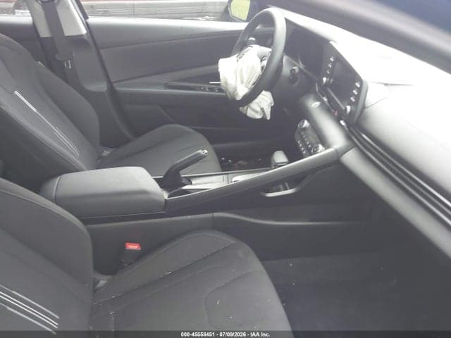 2023 HYUNDAI ELANTRA SEL 5