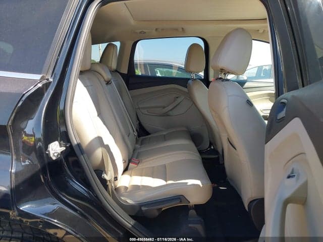 2017 FORD ESCAPE TITANIUM 8
