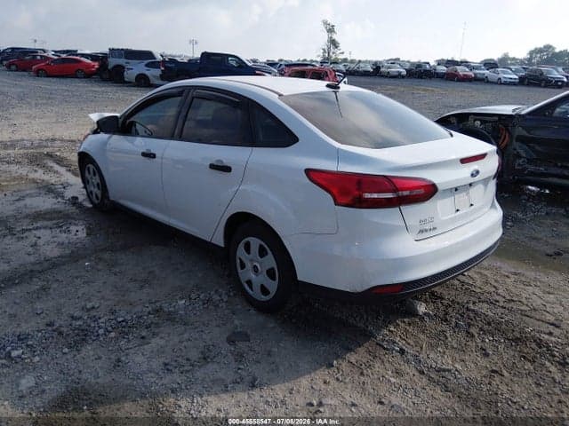 2017 FORD FOCUS S 3