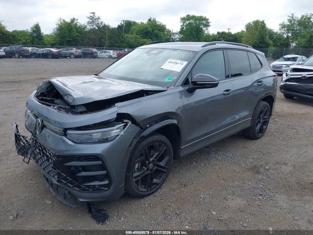 2025 VOLKSWAGEN TIGUAN 2.0T SE R-LINE BLACK 2
