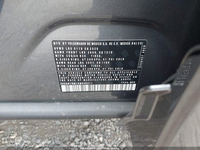 2025 VOLKSWAGEN TIGUAN 2.0T SE R-LINE BLACK 9