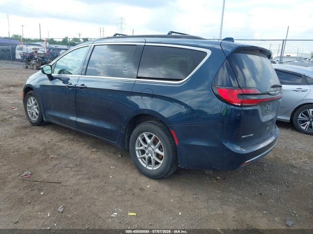 2022 CHRYSLER PACIFICA TOURING L 3