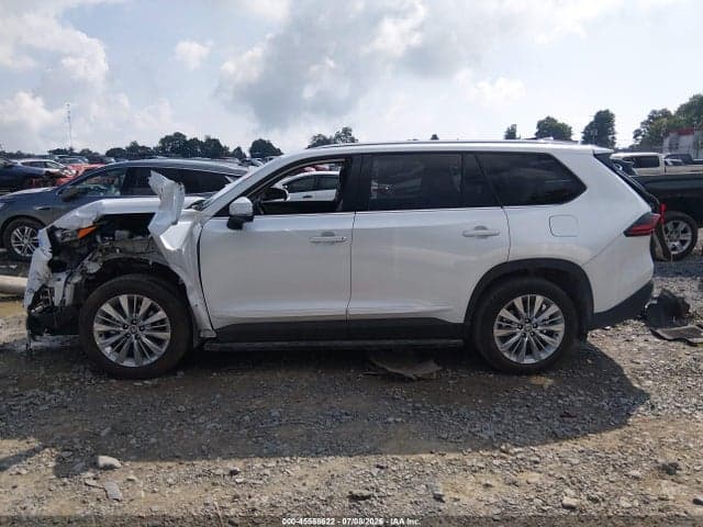 2026 TOYOTA GRAND HIGHLANDER PLATINUM 15