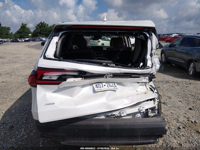 2026 TOYOTA GRAND HIGHLANDER PLATINUM 17