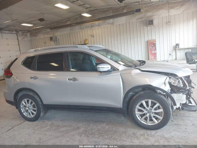 2017 NISSAN ROGUE SV 13
