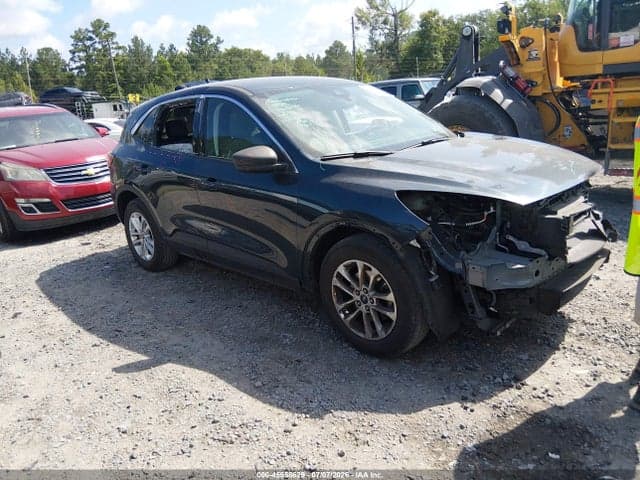 2022 FORD ESCAPE SE 1