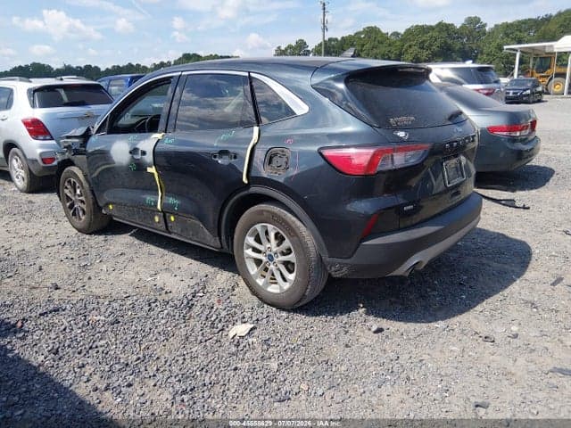 2022 FORD ESCAPE SE 3