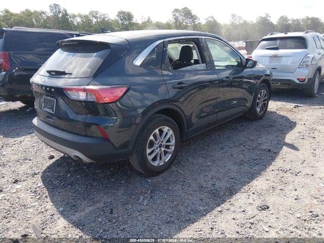 2022 FORD ESCAPE SE 4