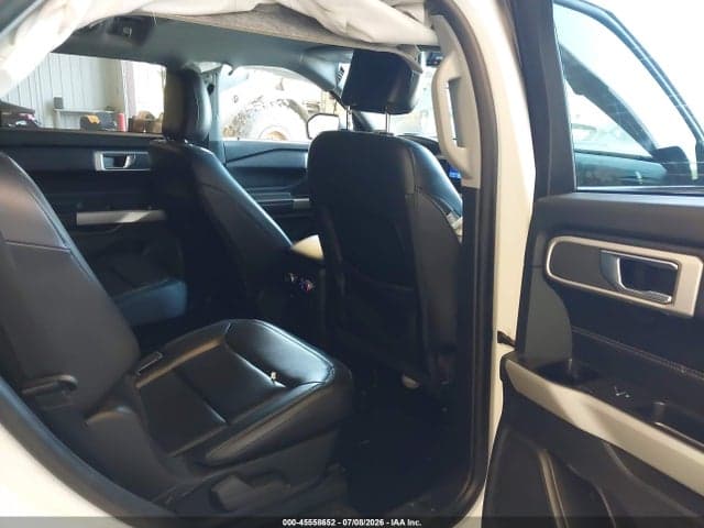 2022 FORD EXPLORER XLT 8