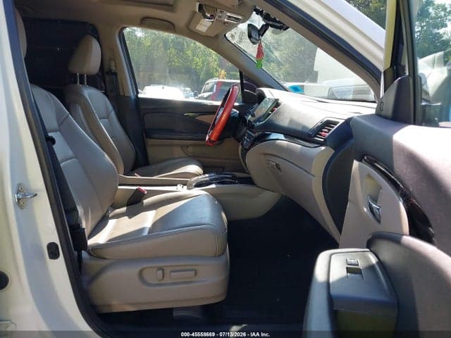 2019 HONDA PILOT TOURING 5