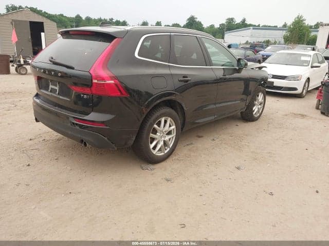 2021 VOLVO XC60 T5 MOMENTUM 4