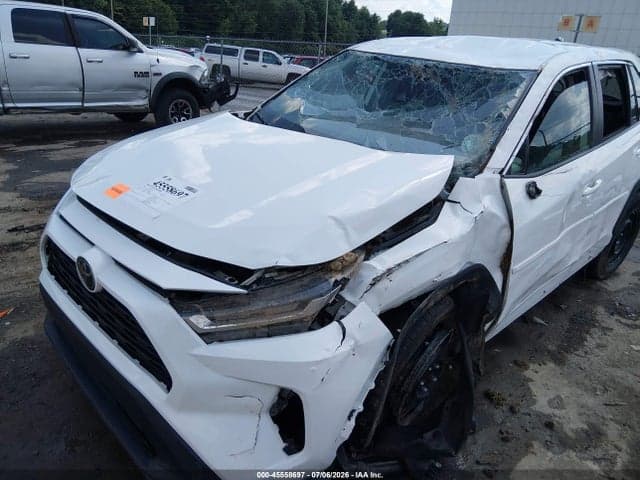 2023 TOYOTA RAV4 LE 6