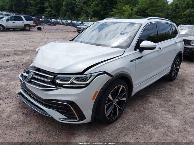 2022 VOLKSWAGEN TIGUAN 2.0T SEL R-LINE 2